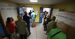 Voto, a Palermo si tenta di recuperare: seggi operativi ma ritardi pesano sull'affluenza