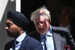 Amazzonia: Johnson preoccupato per sorte giornalista Gb