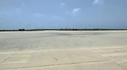 Primo volo EasyJet per Lampedusa: il primo passeggero un bimbo napoletano