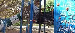 Catania: parco Falcone rifugio di un clochard
