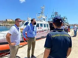 Lampedusa, Zoffili a Lamorgese: "Ma che accoglienza, all'hotspot &egrave; una vergogna"