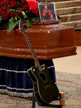 Addio Brigantony, il suo pubblico per l'ultima tourn&eacute;e