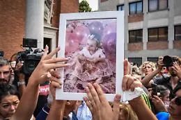Bimba morta, la madre rivela a legali identit&agrave; del padre biologico