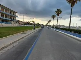 Rapine sul lungomare a Marina di Ragusa, 22enne condannato a 6 anni e 4 mesi