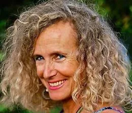 L'amore per il mare di Patrizia Maiorca: &laquo;Cerco di ridargli ci&ograve; che mi ha regalato&raquo;
