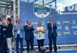 Giorgia Meloni a Catania: &laquo;Se non fosse stato per noi, coalizione non sarebbe stata unita&raquo;