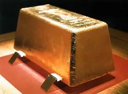 L'oro sale dell'1,5% a 4.282 dollari l'oncia, spinto dal taglio della Fed