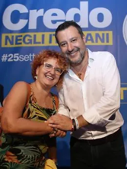 Studenti Its Accademy al comizio di Salvini, prof candidata: &laquo;Nessuno li ha costretti&raquo;