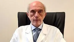 L'ex rettore Basile intercettato: &laquo;Gli ho comprato&nbsp;il robot e ora devono&nbsp;darci 100 mila euro&raquo;