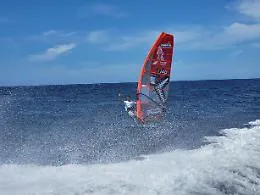 Windsurf: A Palermo in 400 si sfidano per il titolo mondiale