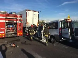 Strage in A4: sempre molto gravi condizioni donna ferita