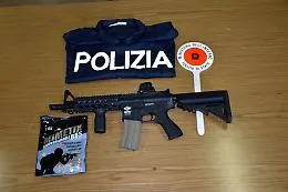 Catania, sparavano ai passanti con un fucile da soft air: la follia di tre ragazzi