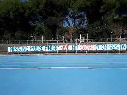 Strage in A4: a Riccione stadio gremito per i funerali