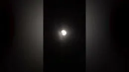 L'eclissi di sole osservata in una camera oscura
