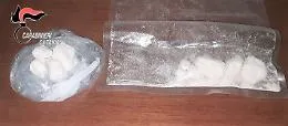 Droga in casa dello spacciatore con il reddito di cittadinanza