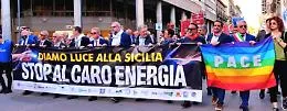 Caro bollette, associazioni e sindacati in piazza a Palermo: &laquo;Sicilia in profonda sofferenza&raquo;
