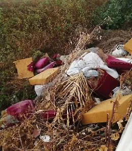 Catania discarica a cielo aperto. Un cittadino: &laquo;E' anche colpa dei troppi incivili&raquo;