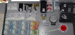 Armi, munizioni e cocaina a Canicatt&igrave;, arrestato