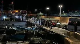 Hotspot di Lampedusa di nuovo al collasso, sindaco: &laquo;E' un bollettino di guerra&raquo;