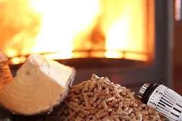 Non solo gas, salgono prezzi anche per legna, pellet, bioetanolo