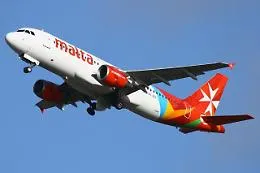 Paura su volo Air-Malta diretto a Vienna costretto ad atterraggio d'emergenza
