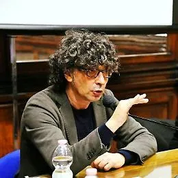 "Dove non batte il sole" il nuovo romanzo di Carmelo Sardo che scava tra mafia e malagiustizia