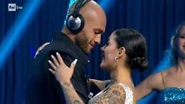 Jacobs e la moglie Nicole Daza a &laquo;Ballando con le stelle&raquo;