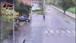 Fermati prima della rapina in banca, il blitz dei Cc a Pescara
