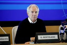 Bertolaso: 'L'influenza al momento ci preoccupa pi&ugrave; del Covid'