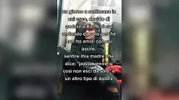 Cantante 18enne su TikTok: &laquo;Non ho amici&raquo;. Ma il suo messaggio diventa virale, in tanti pronti a uscire con lui