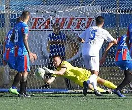 C'&egrave; Klavs Bethers e la porta del Catania ha messo il lucchetto