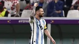 Adani impazzisce per lo show di Messi: &laquo;Dribbla tutti anche i cammelli del deserto&raquo;