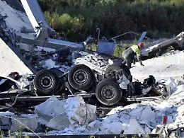 Ponte Genova: testimone, sentito boato e pilone si &egrave; sbriciolato