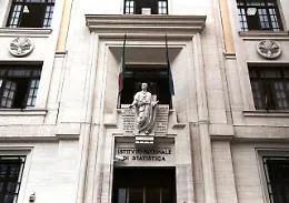P.a: Istat, in 10 anni +2,5% dipendenti, boom 'a termine'
