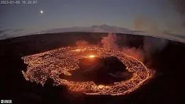 Hawaii, il vulcano Kilauea ha ripreso ad eruttare