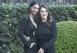 Elena Sofia Ricci dice addio a Suor Angela: &laquo;E' stato difficile separarmi da lei...&raquo;