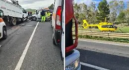 Violento scontro frontale sulla Catania-Gela tra un camion e una vettura: un morto e 4 feriti gravi