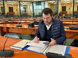 "Open Arms", Salvini a Palermo: &laquo;Rischio 15 anni di carcere per aver difeso l'Italia&raquo;