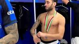 Inter, il balletto di Calhanoglu dopo la vittoria della Supercoppa Italiana