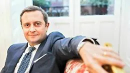 Standing ovation dell'Anm a Ranucci, il Csm si divide tra Giuffr&egrave; e Carbone