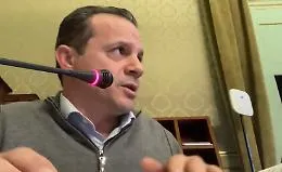 Regione, De Luca: &laquo;Manca allegato, a rischio "salva Sicilia"&raquo;