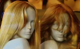Messina Denaro, nel covo anche una parrucca da donna
