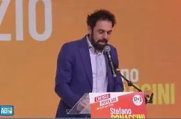 Dino Giarrusso va col Pd, ma &egrave; rivolta nella base Dem e Provenzano non le manda a dire