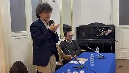 &ldquo;Dove non batte il sole&rdquo; , il romanzo di Carmelo Sardo che racconta le vite "perdute" in carcere