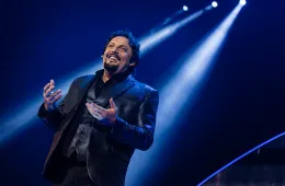 Enrico Brignano e "Ma&hellip;diamoci del tu" ritorna a Catania