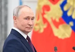 Putin tenta la spallata: "Gli ucraini sono circondati"