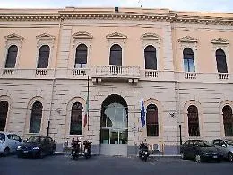 Piazza Lanza: Amenano e Simeto per gli  uomini, isolamento al Nicito, Etna per le detenute