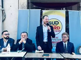 Catania, De Luca lancia Gabriele Savoca: &laquo;Lui sindaco contro i dinosauri della politica&raquo;