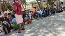Migranti a Lampedusa: 140 arrivi nell'hotspot e quattro sbarchi in 24 ore