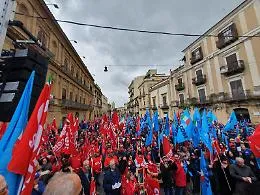 In 5000 a Caltanissetta per dire no all'autonomia differenziata